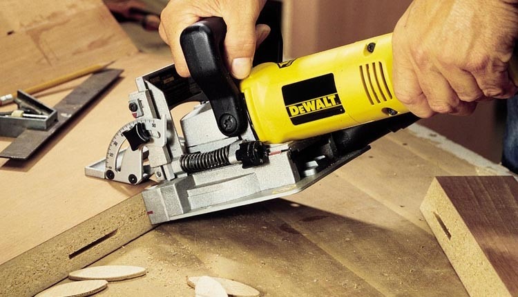 تفاوت دوبل چوبی و بیسکویتی در چیست؟ 4 تفاوت دوبل چوبی و بیسکویتی