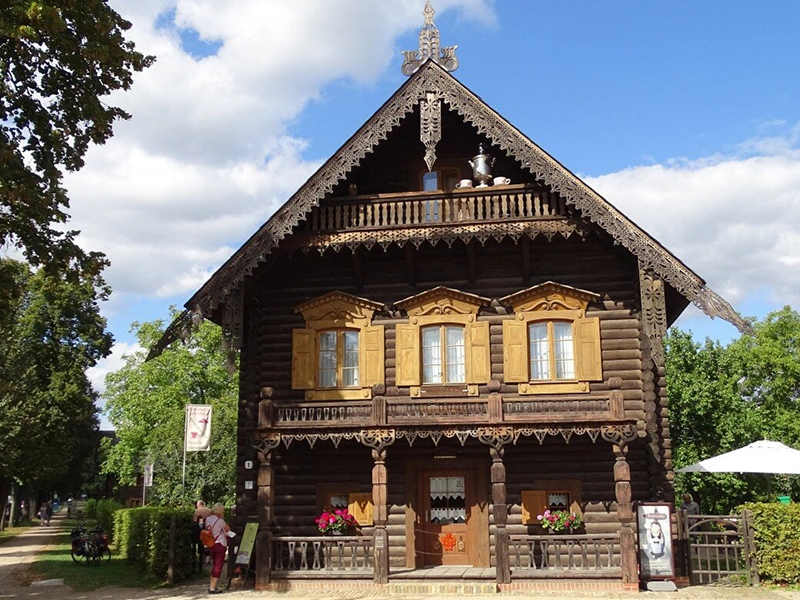 آشنایی با انواع چوب روسی و کاربردهای آن 2 آشنایی با انواع چوب روسی و کاربردهای آن در صنعت نجاری