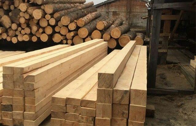 الوار چنار؛ ویژگیها، کاربردها و مزایا 1 الوار چنار