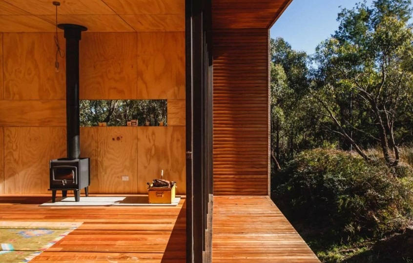 پلای وود روسی